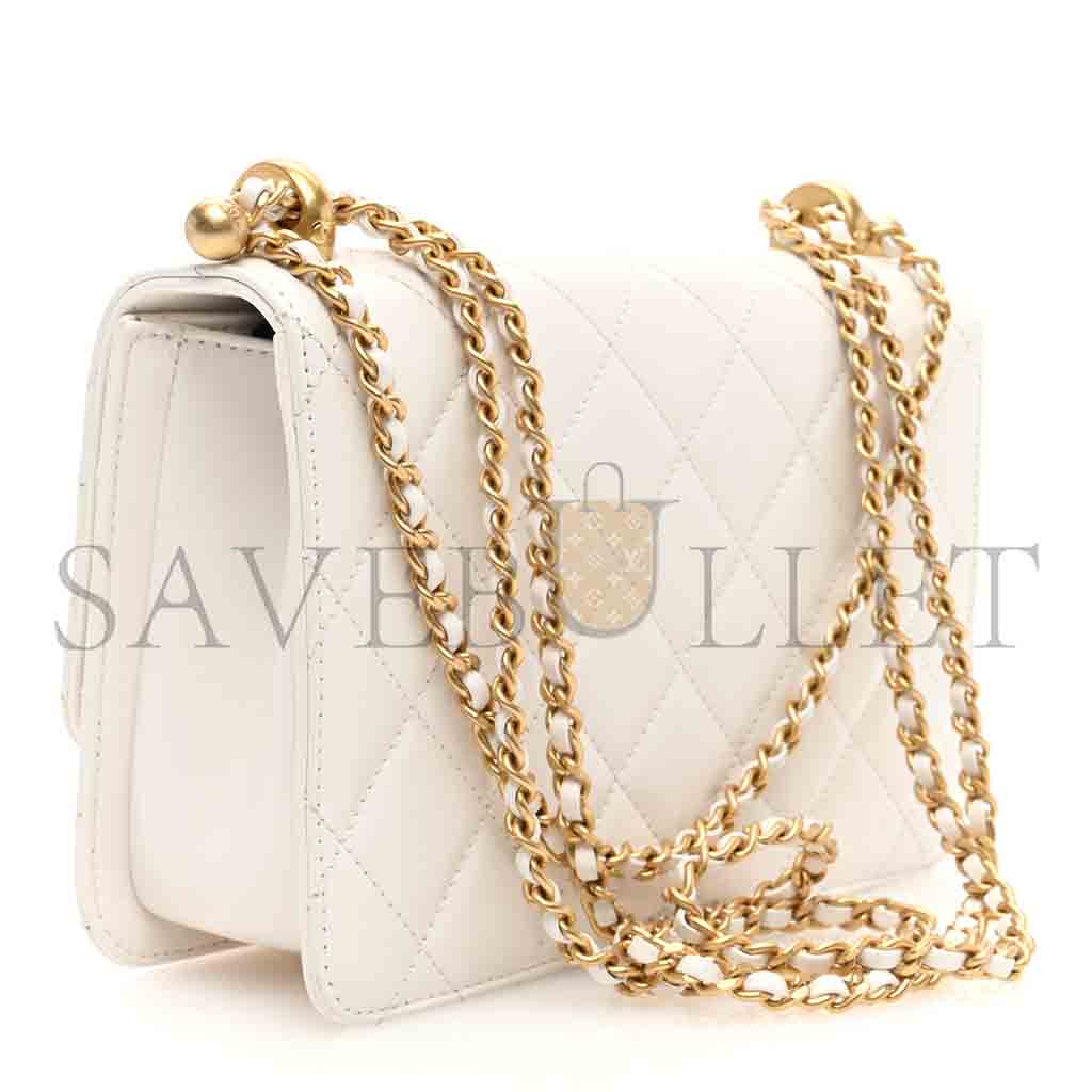 Ch*el master calfskin quilted perfect fit flap white (19*12*8cm)